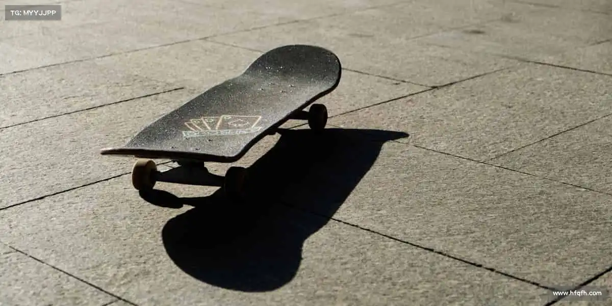 <strong>milan米兰</strong>🌟踏上赛场，你就是自己的光，闪耀全场！